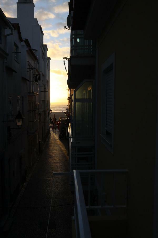 Ferhouse Dreams Apartment Nazare Bagian luar foto
